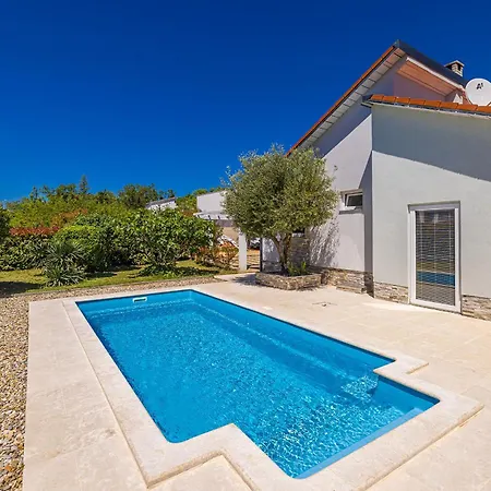 House Kai With Private Pool
